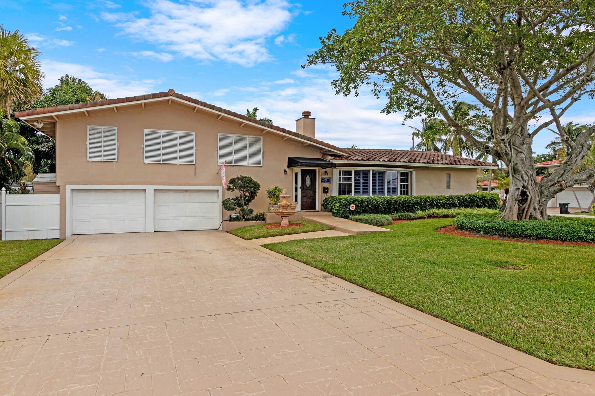 2500 Ne 26th Ave Fort Lauderdale FL 33305 | F10423458