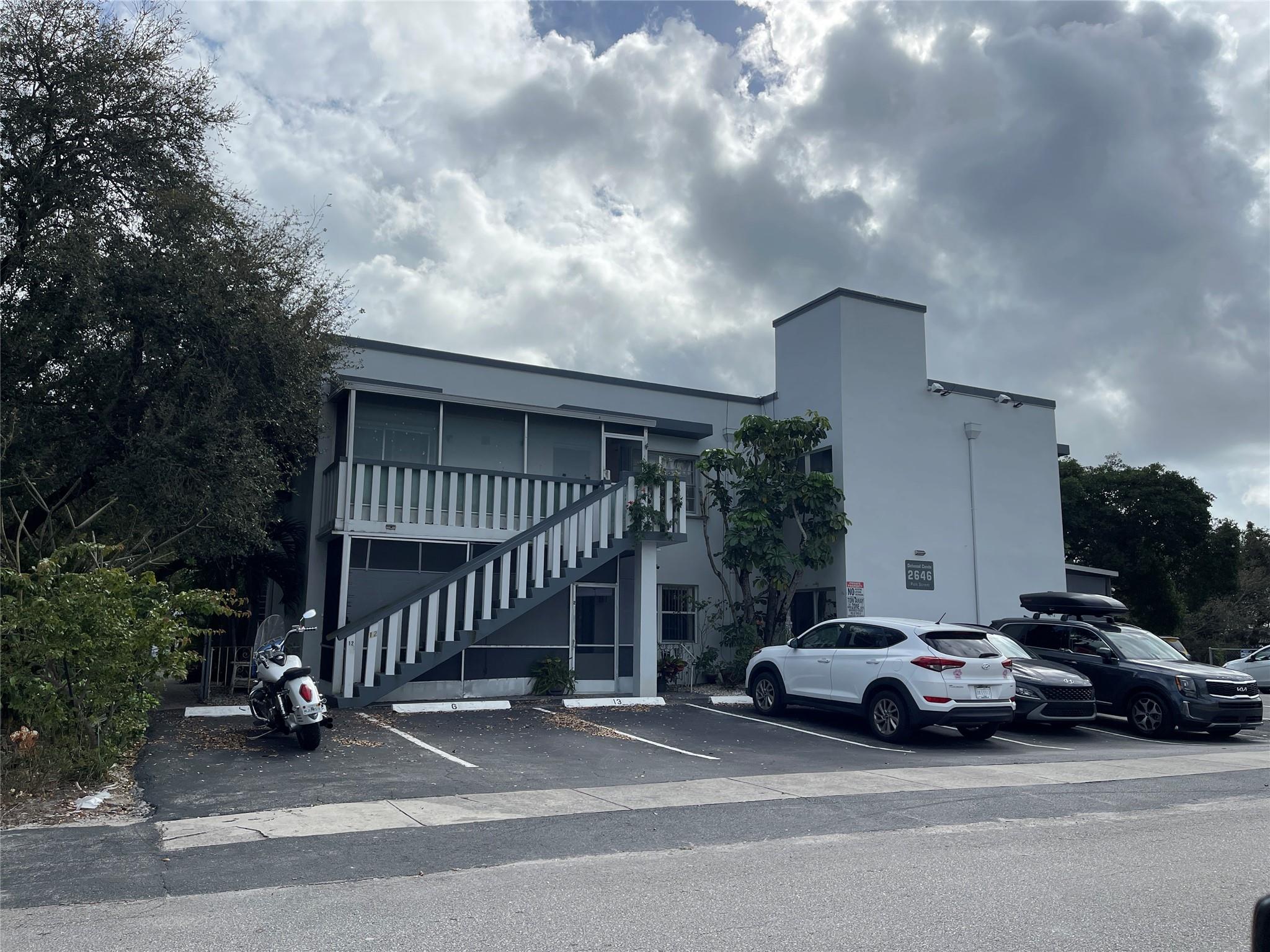 Building Front ( Condo)