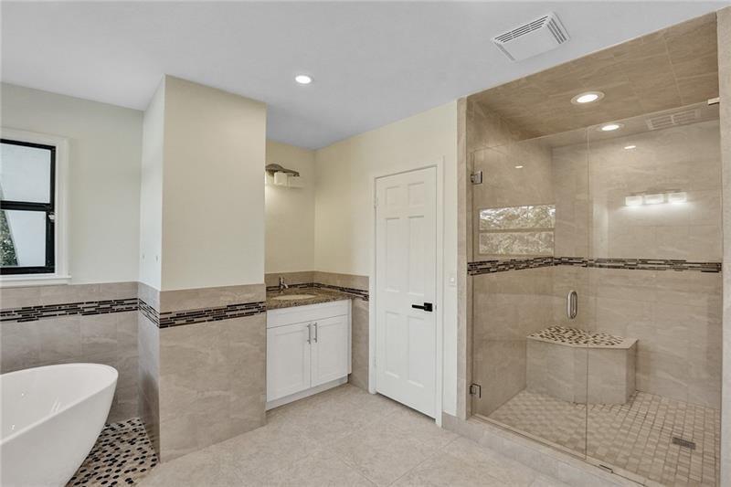 Main Home - Master Bath