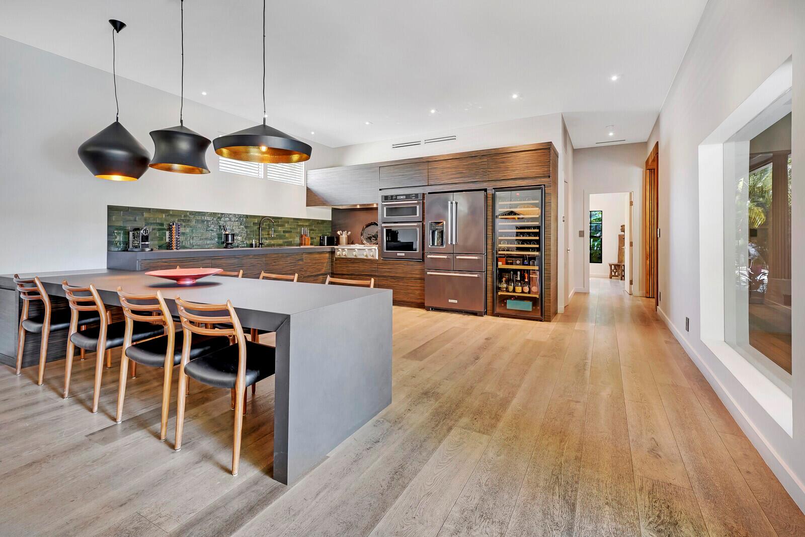 Homes for sale in West Palm Beach, FL | 250 Essex Lane, West Palm Beach, FL 33405 | MLS# R10959432