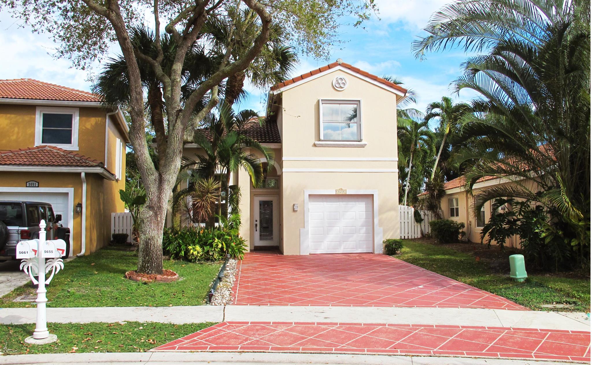 5655 La Quinta Court Lake Worth FL 33463 | R10959801