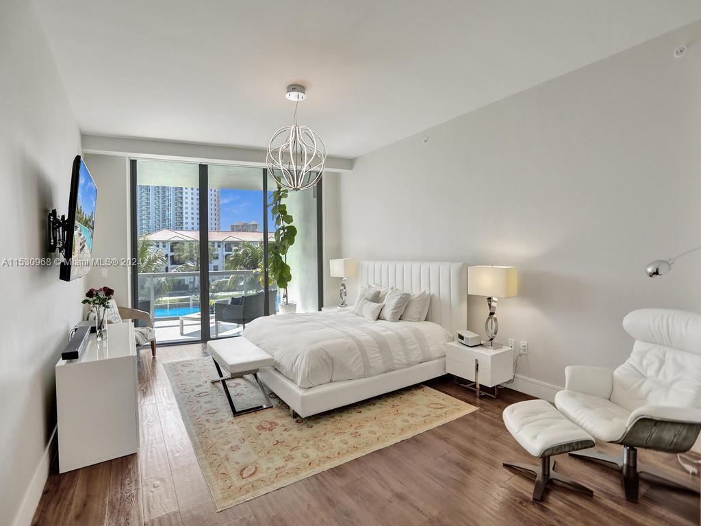 3250 NE 188th St #207, Aventura FL 33180