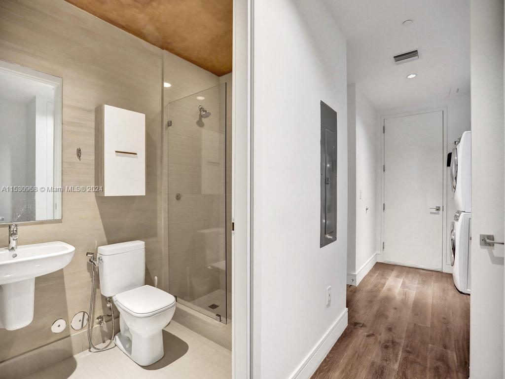 3250 NE 188th St #207, Aventura FL 33180