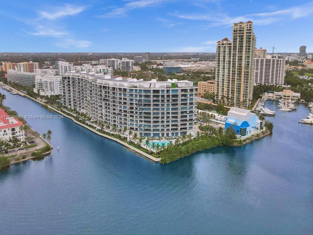 3250 NE 188th St #207, Aventura FL 33180