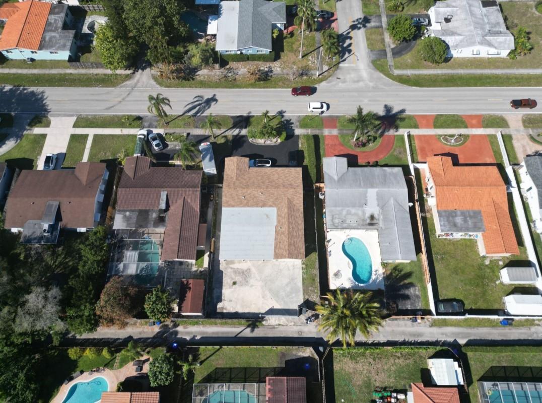 5106 Taft St Hollywood FL 33021 | F10425379