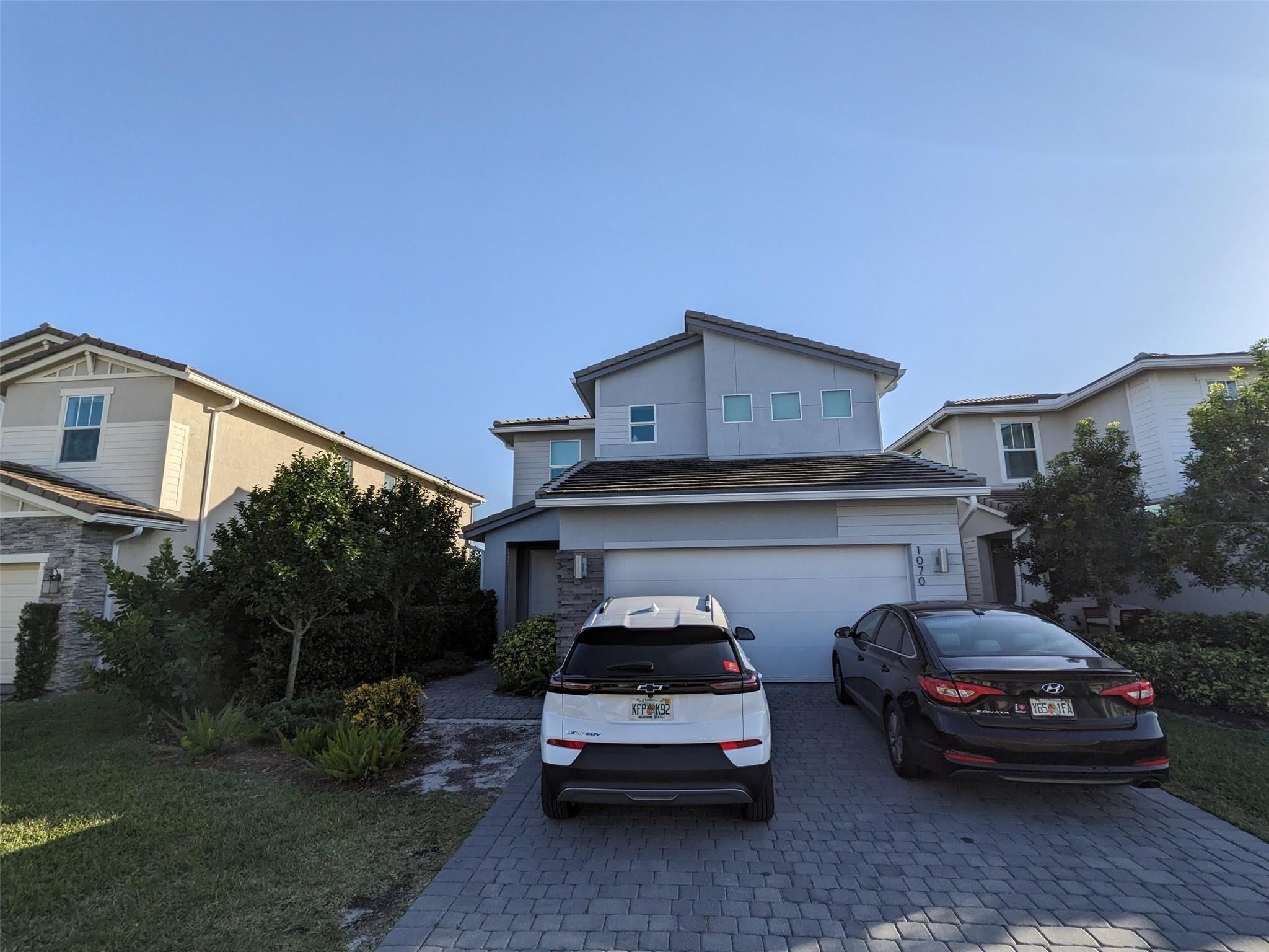 1070 azul ct Deerfield Beach FL 33064 | F10425850