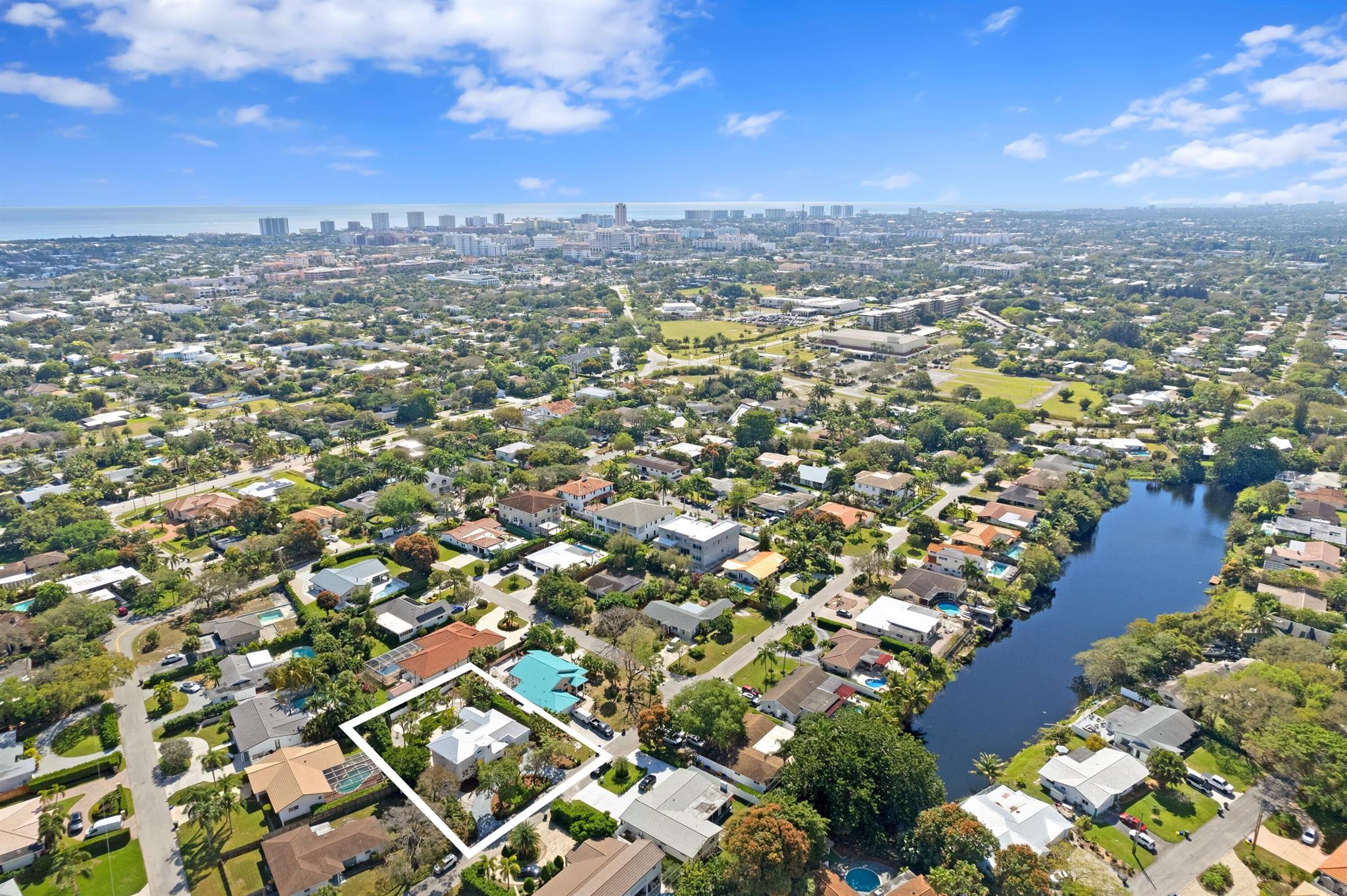 1050 Nw 5th Avenue Boca Raton FL 33432 | R10964994