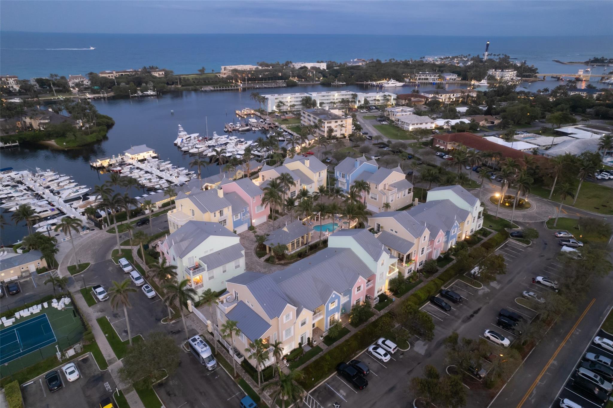 Close to Tennis, Marina, dining and more