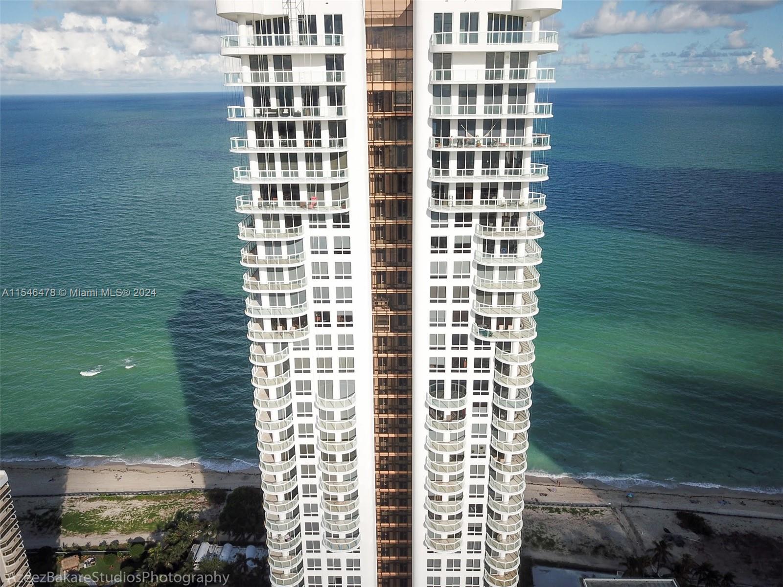Condo for Sale in Miami Beach, FL
