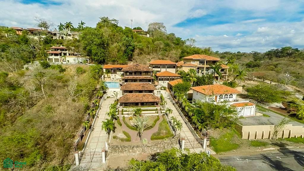 10 bed Single Family Homes For Sale in Carrillo, Guanacaste - 1
