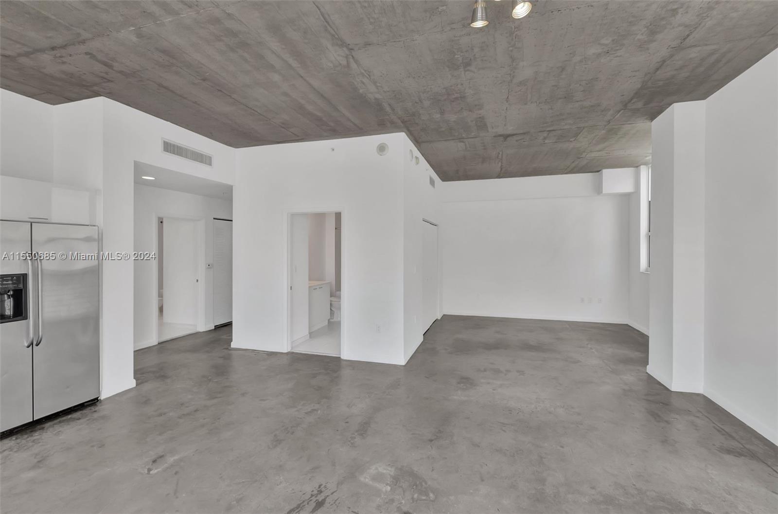 133 NE 2nd Ave #719, Miami FL 33132
