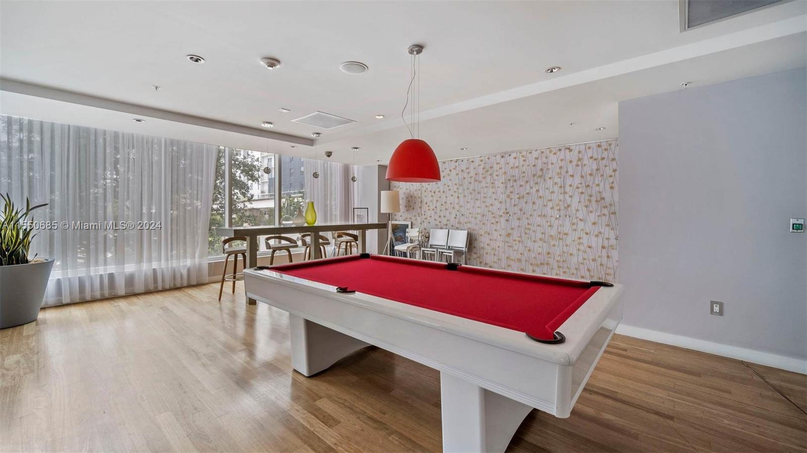 133 NE 2nd Ave #719, Miami FL 33132