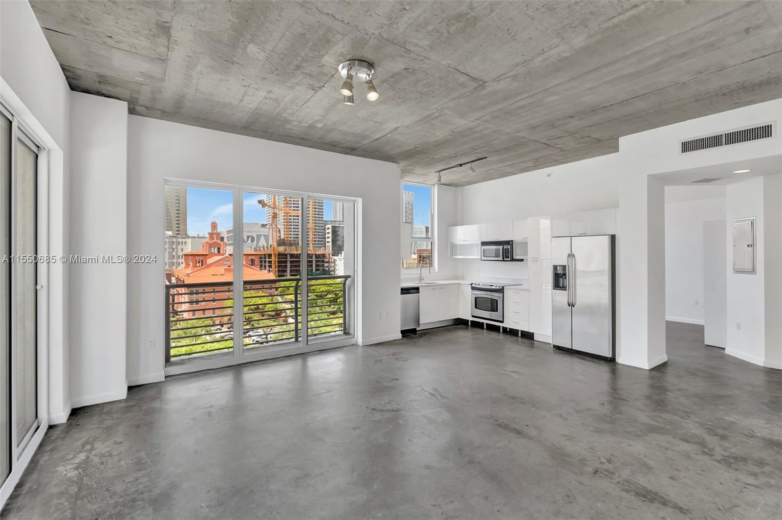 133 NE 2nd Ave #719, Miami FL 33132