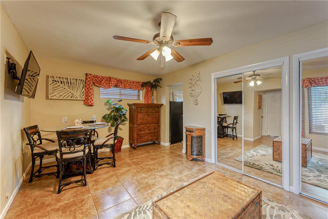 Guest house dining area