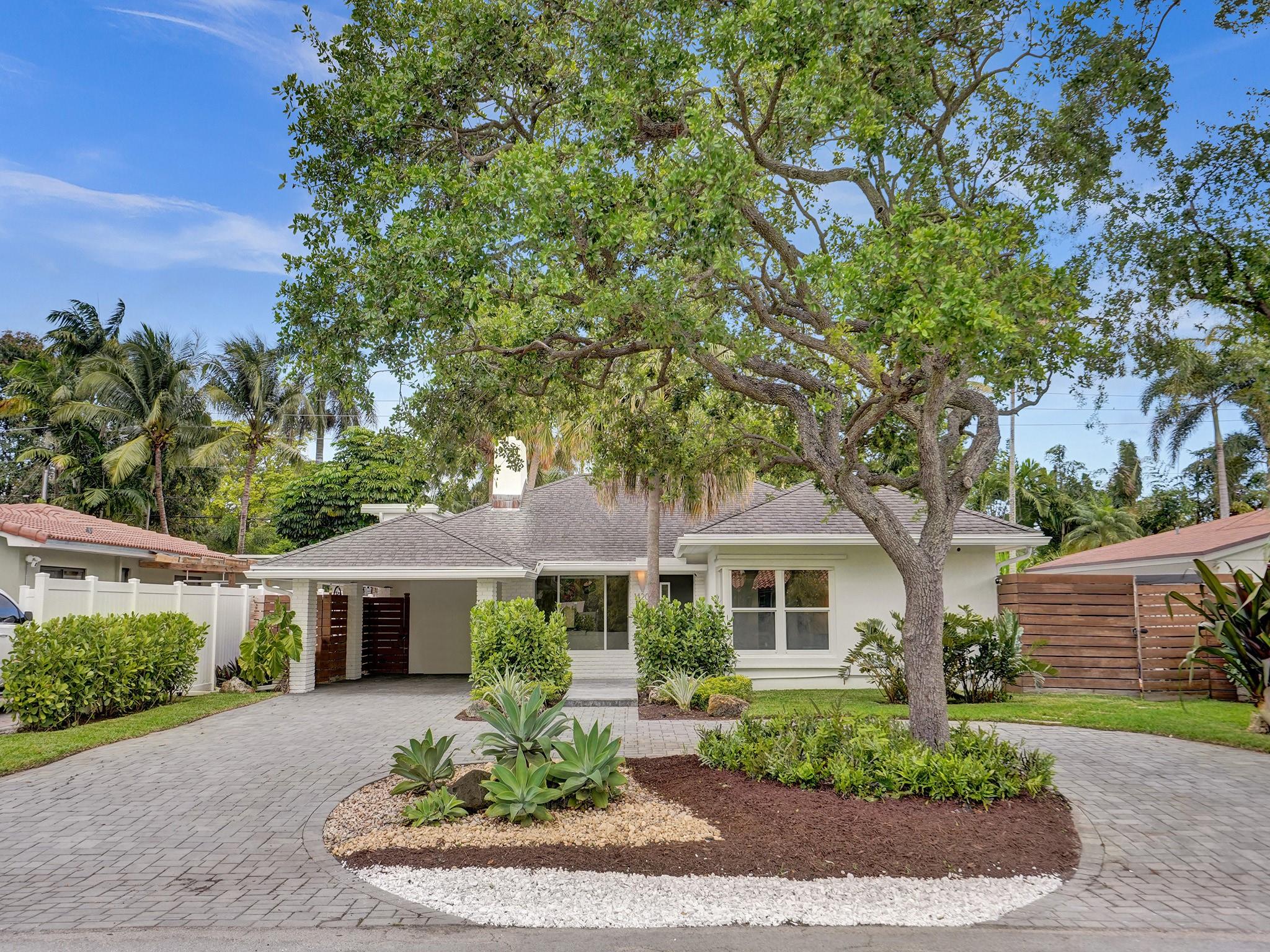 1420 Ne 16th Ave Fort Lauderdale FL 33304 | F10429740