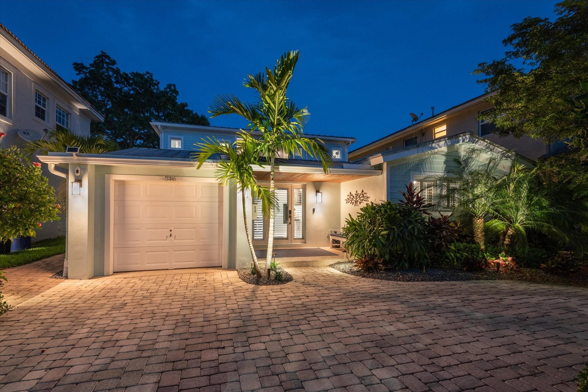 516 Ne 12th Avenue Fort Lauderdale FL 33301 | F10428028