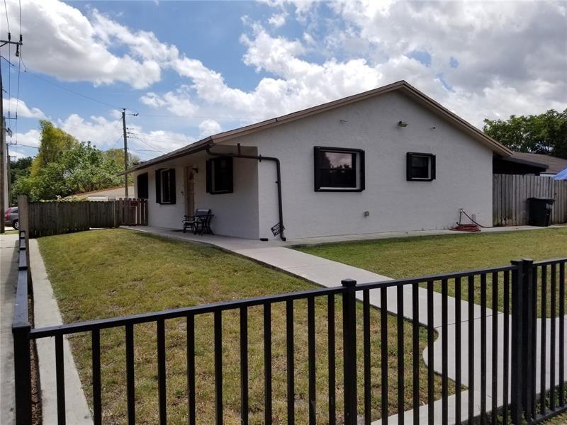 7400 Raleigh St Hollywood FL 33024 | F10430193