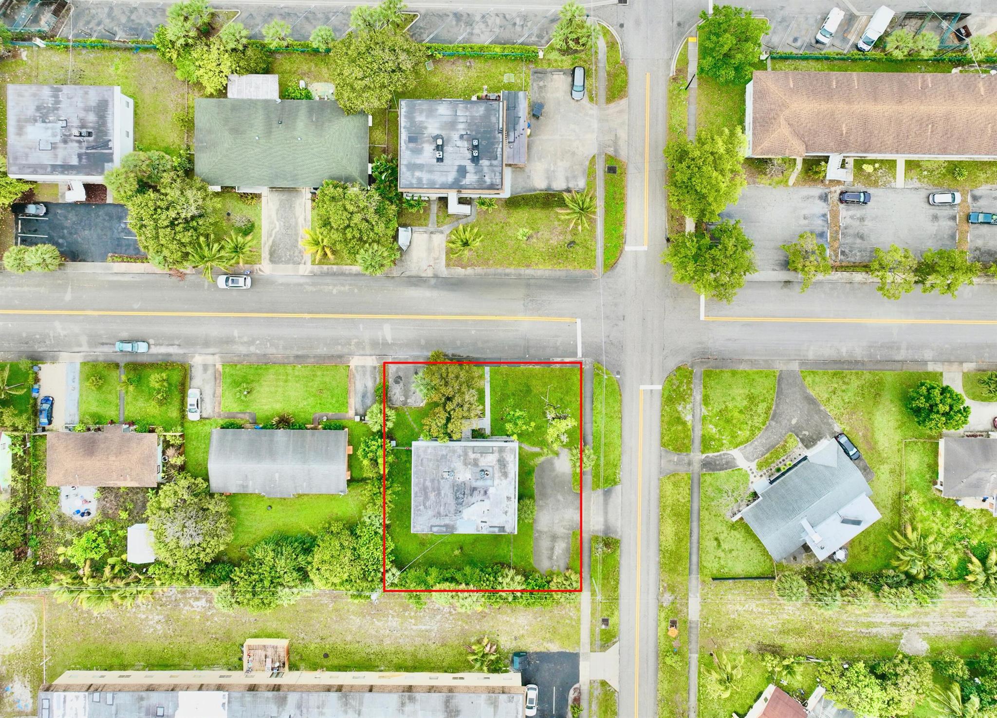 Homes for sale in Lake Park, FL | 906 Foresteria Dr, Lake Park, FL 33403 | MLS# R10971267