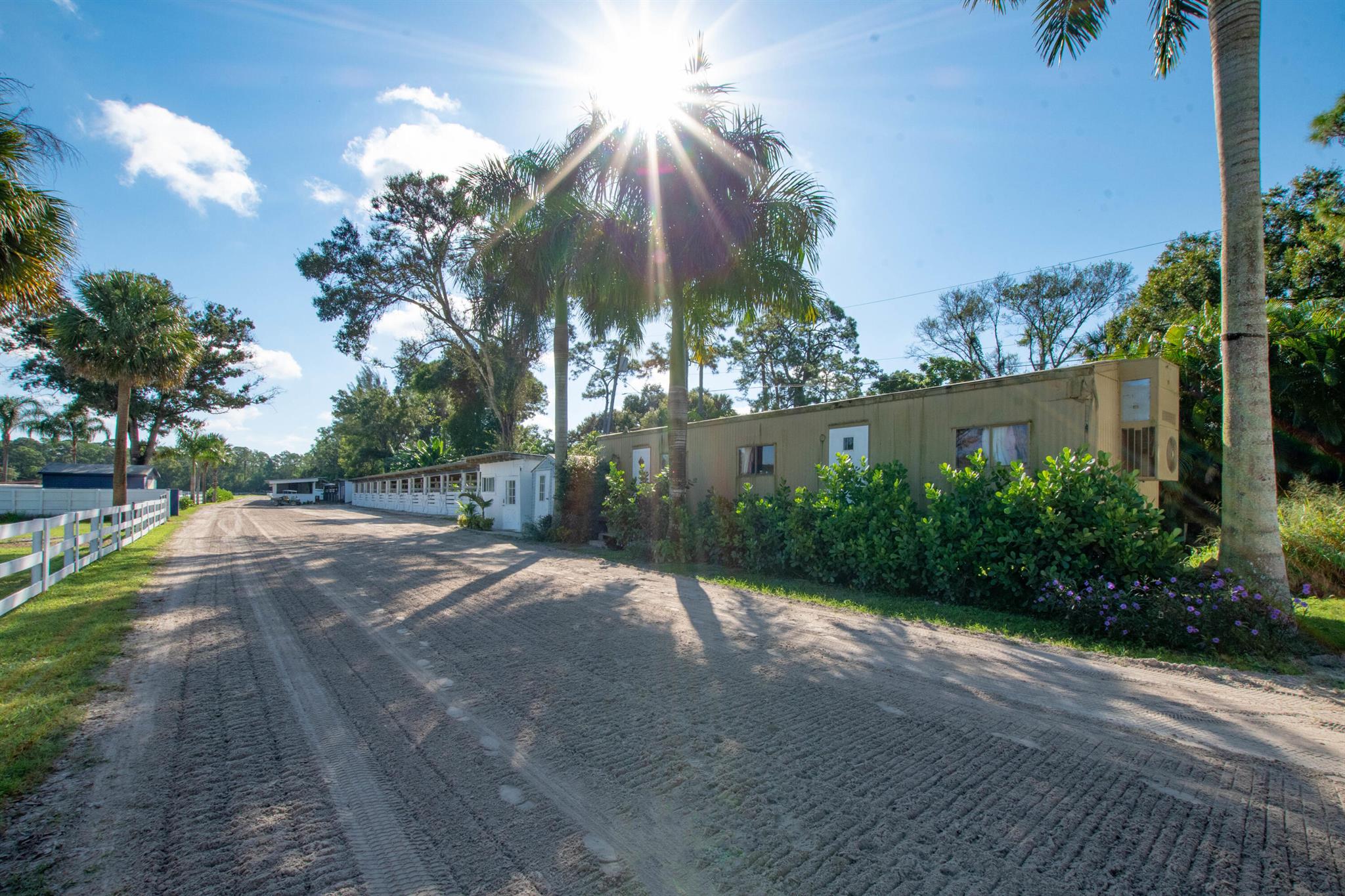 Homes for sale in Loxahatchee Groves, FL | 1044 D Road #(10 Acres And Barn), Loxahatchee Groves, FL 33470 | MLS# R10971609