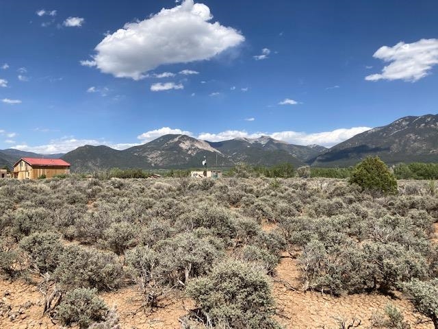 On Sol Grande, Arroyo Seco, NM, 87514
