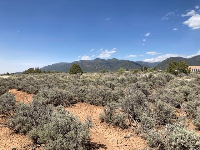 On Sol Grande, Arroyo Seco, NM, 87514