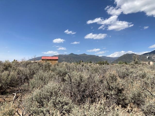 On Sol Grande, Arroyo Seco, NM, 87514