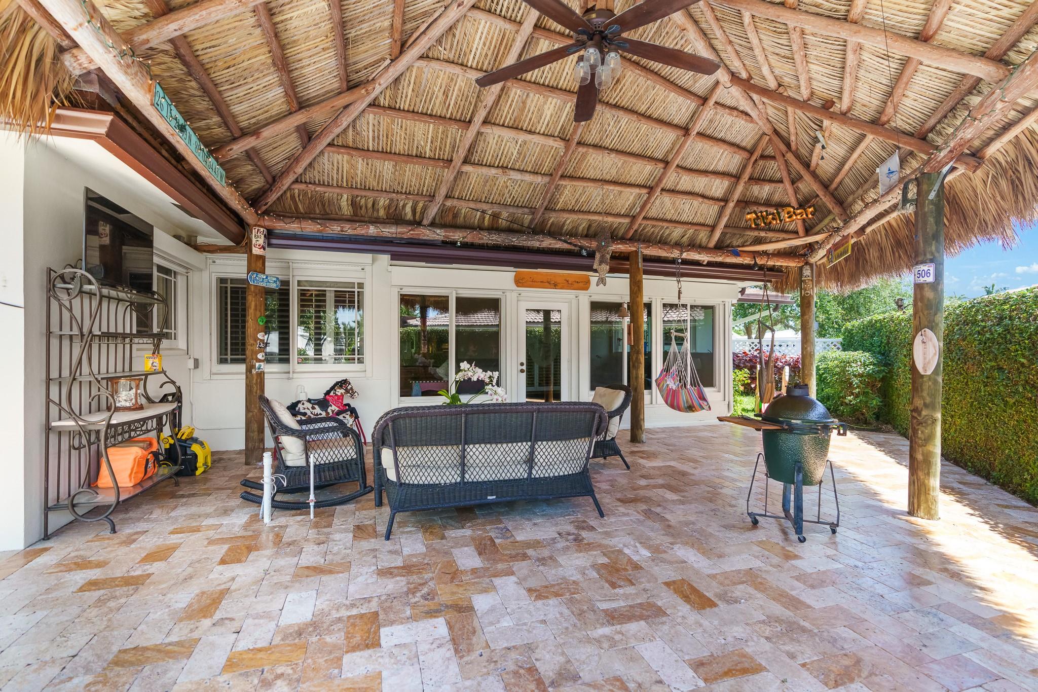 What a great area! Enjoying the south breeze as it wafts down the canal