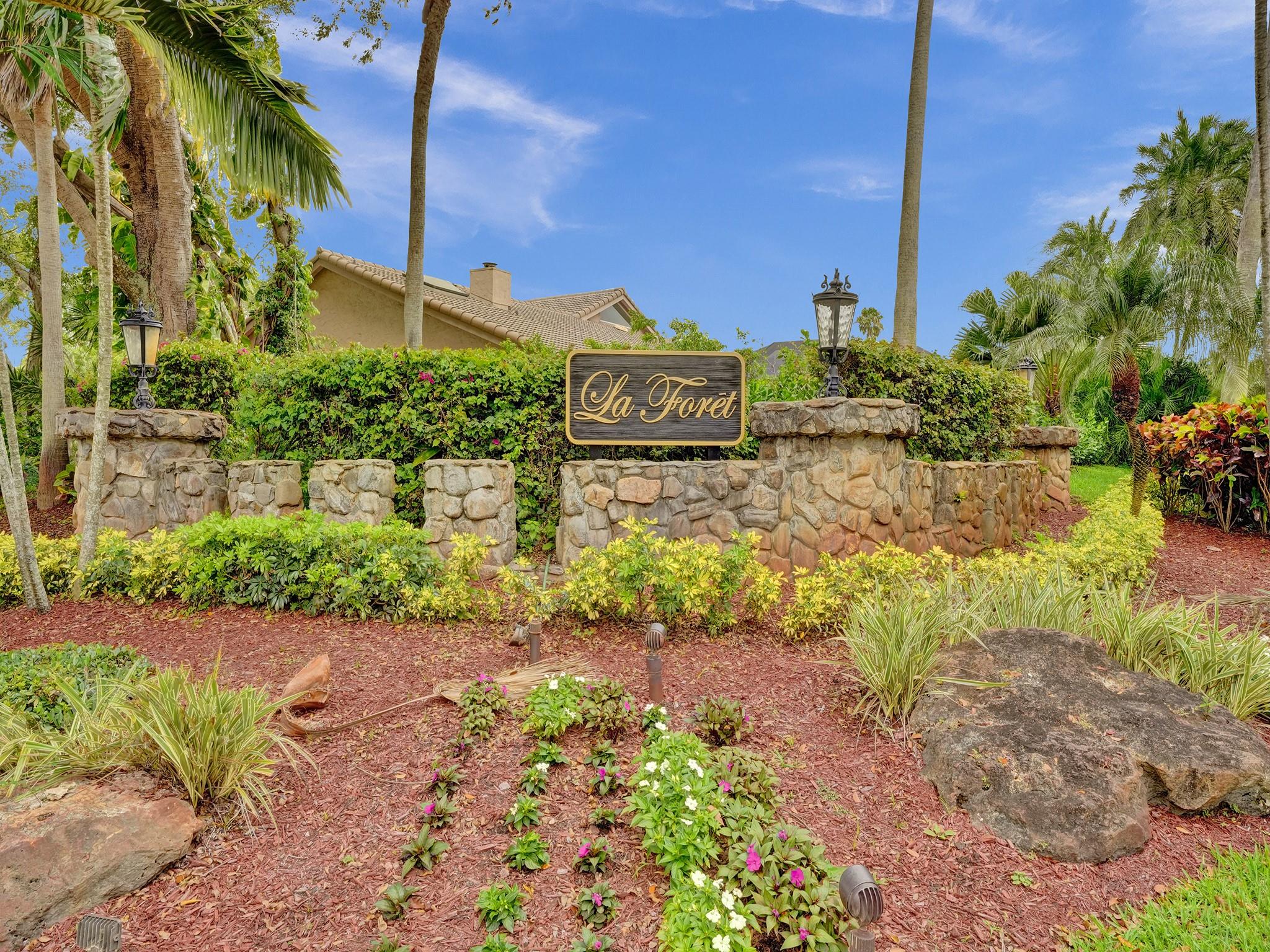 8340 Black Olive Dr Tamarac FL 33321 | F10431363