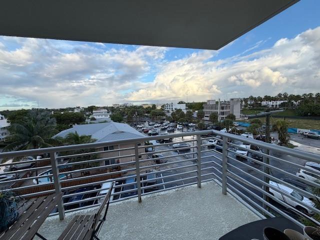 Homes for sale in Fort Lauderdale, FL | 2900 Ne 30Th St #5a, Fort Lauderdale, FL 33306 | MLS# F10429447