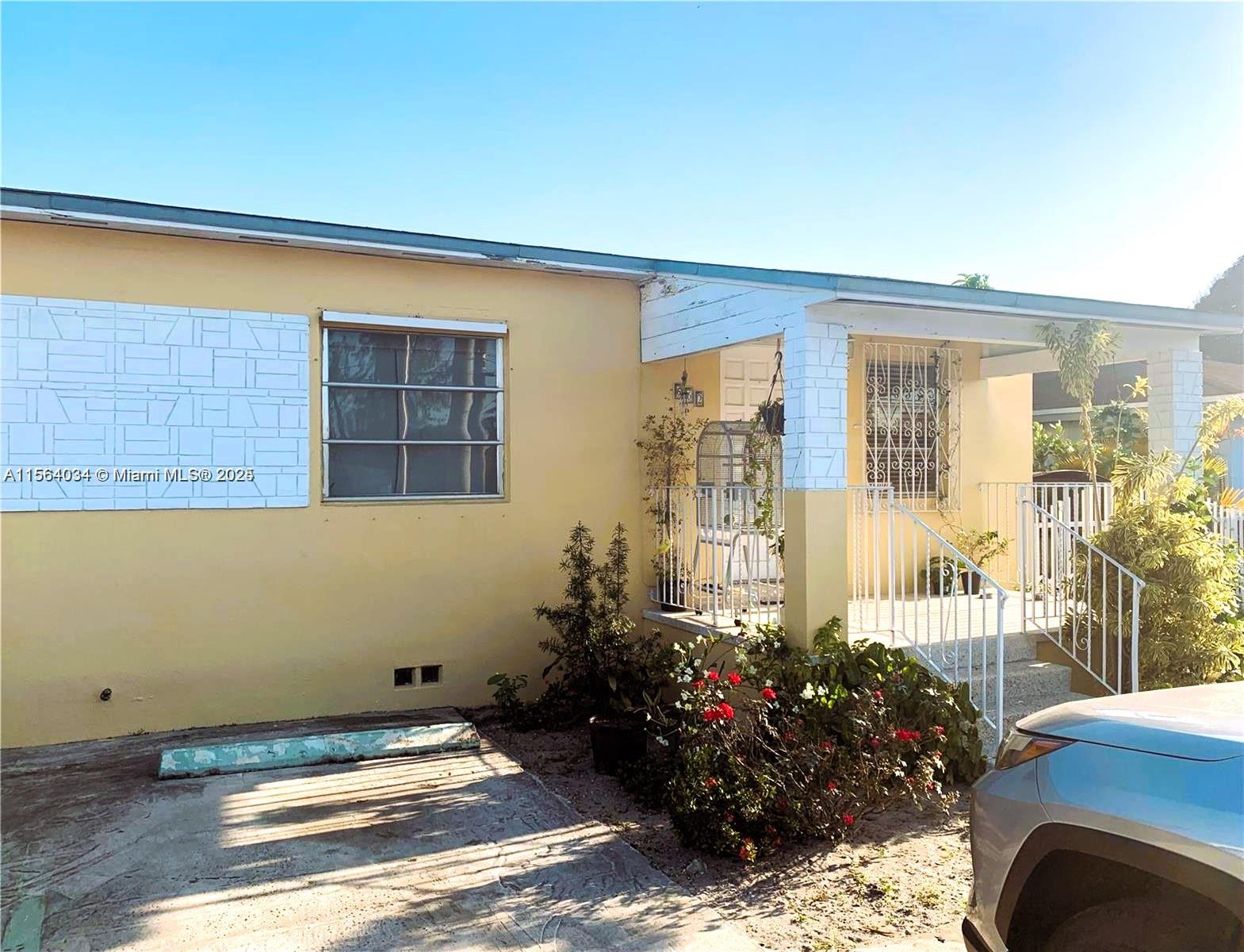 Homes for sale in Hialeah, FL | 662 E 21st St, Hialeah, FL 33013 | MLS# A11564034