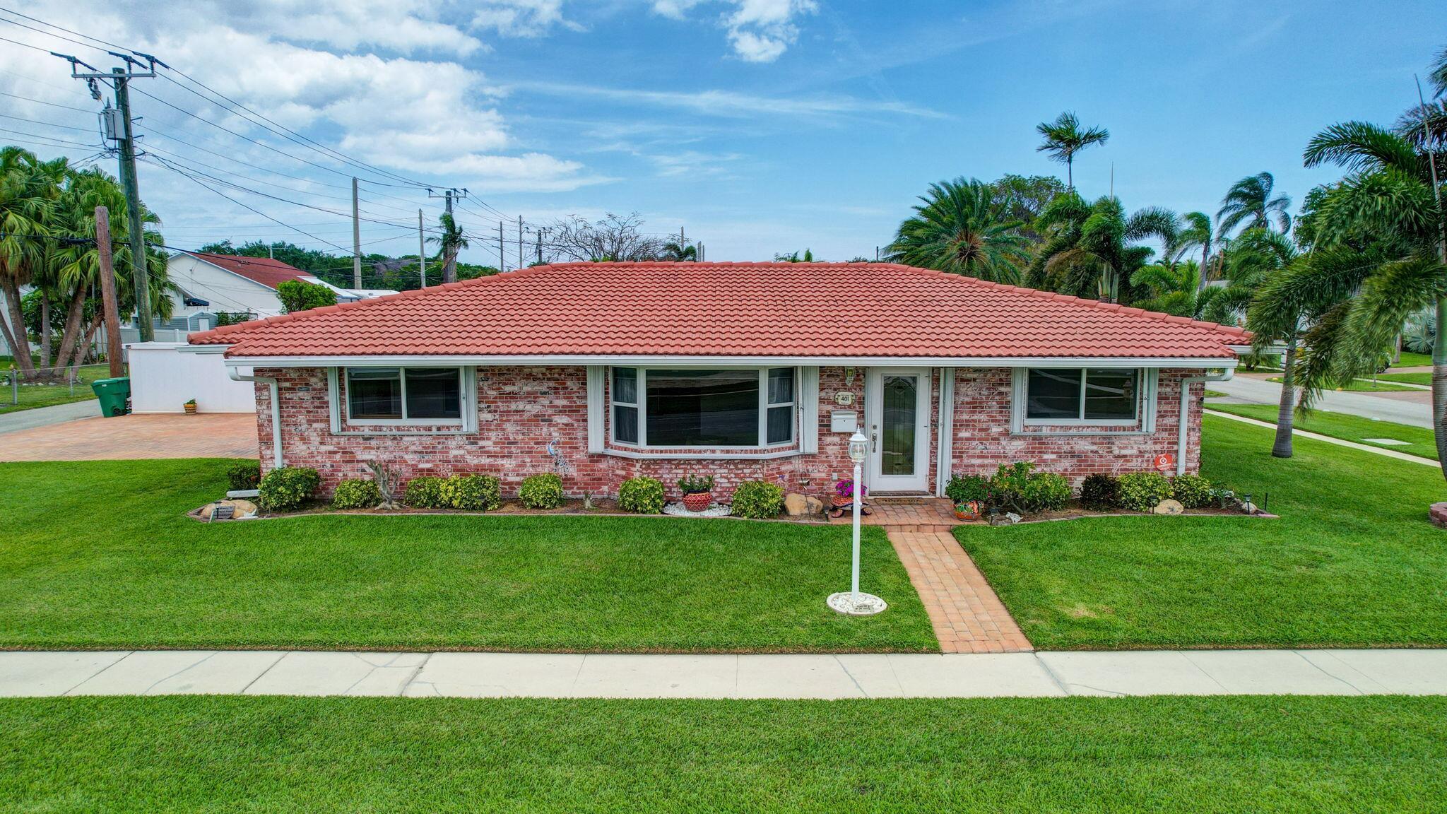 401 Se 3rd Terrace Dania Beach FL 33004 | R10977509