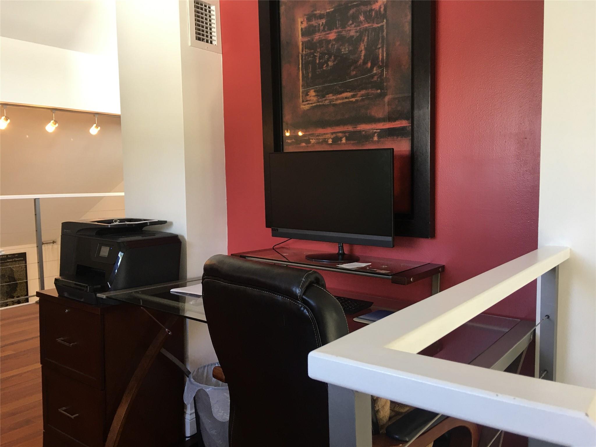 OFFICE AREA WITH DESK