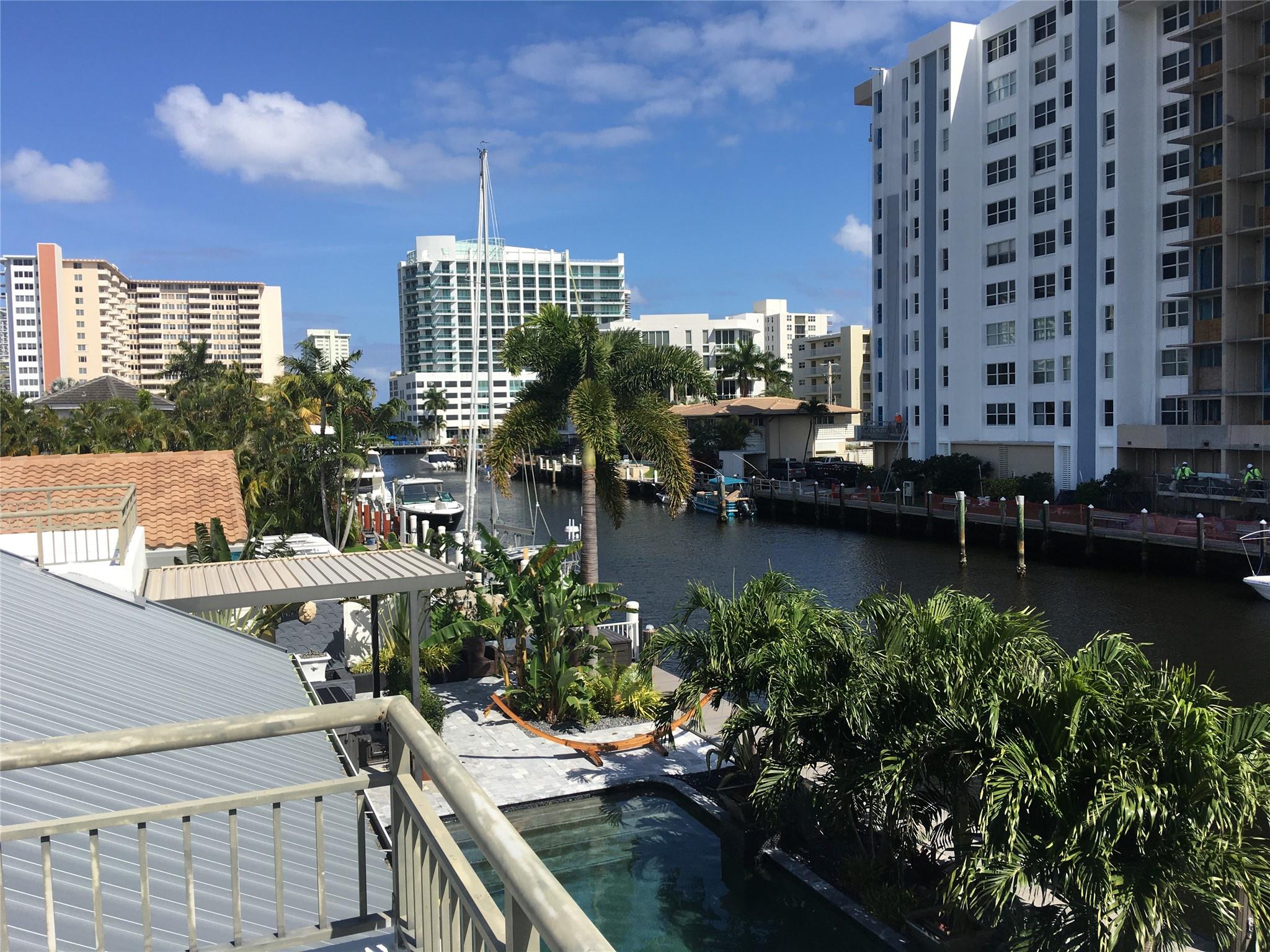 UPPER SUN DECK- EAST VIEW