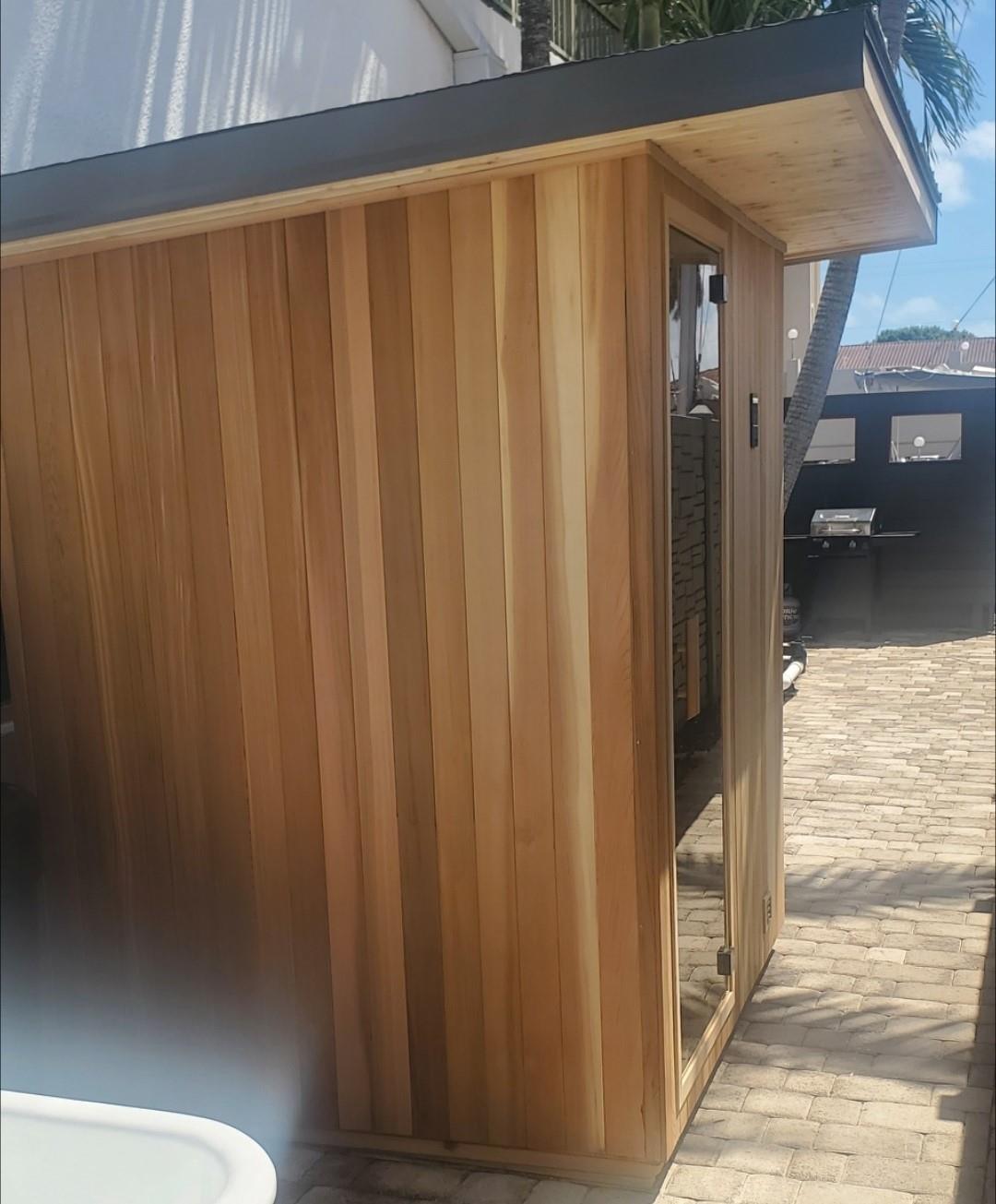 SELF CONTAINED EXTERIOR SAUNA