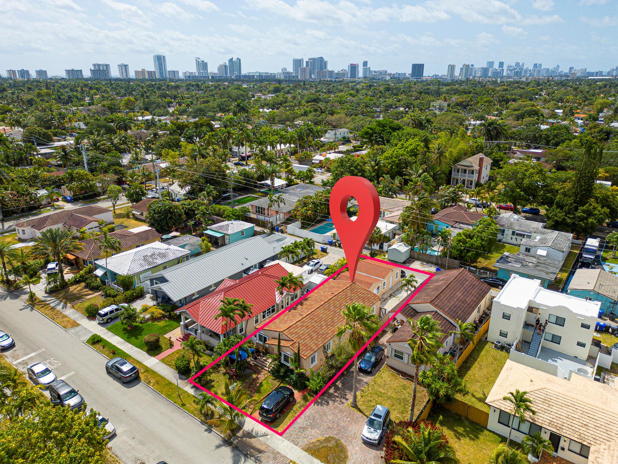 1624 Van Buren Street Hollywood FL 33020 | R10977591