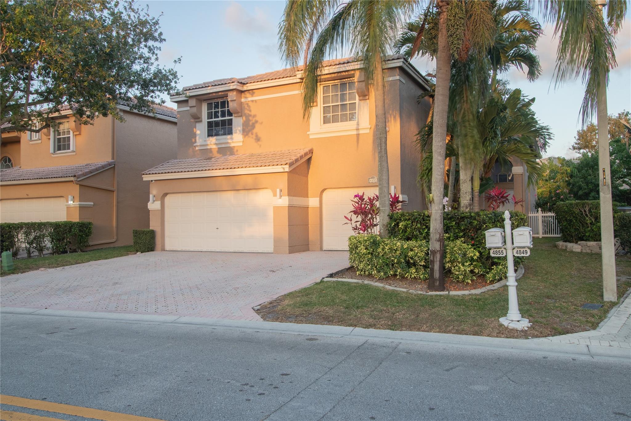 4855 Nw 115th ave Coral Springs FL 33076 | F10433928