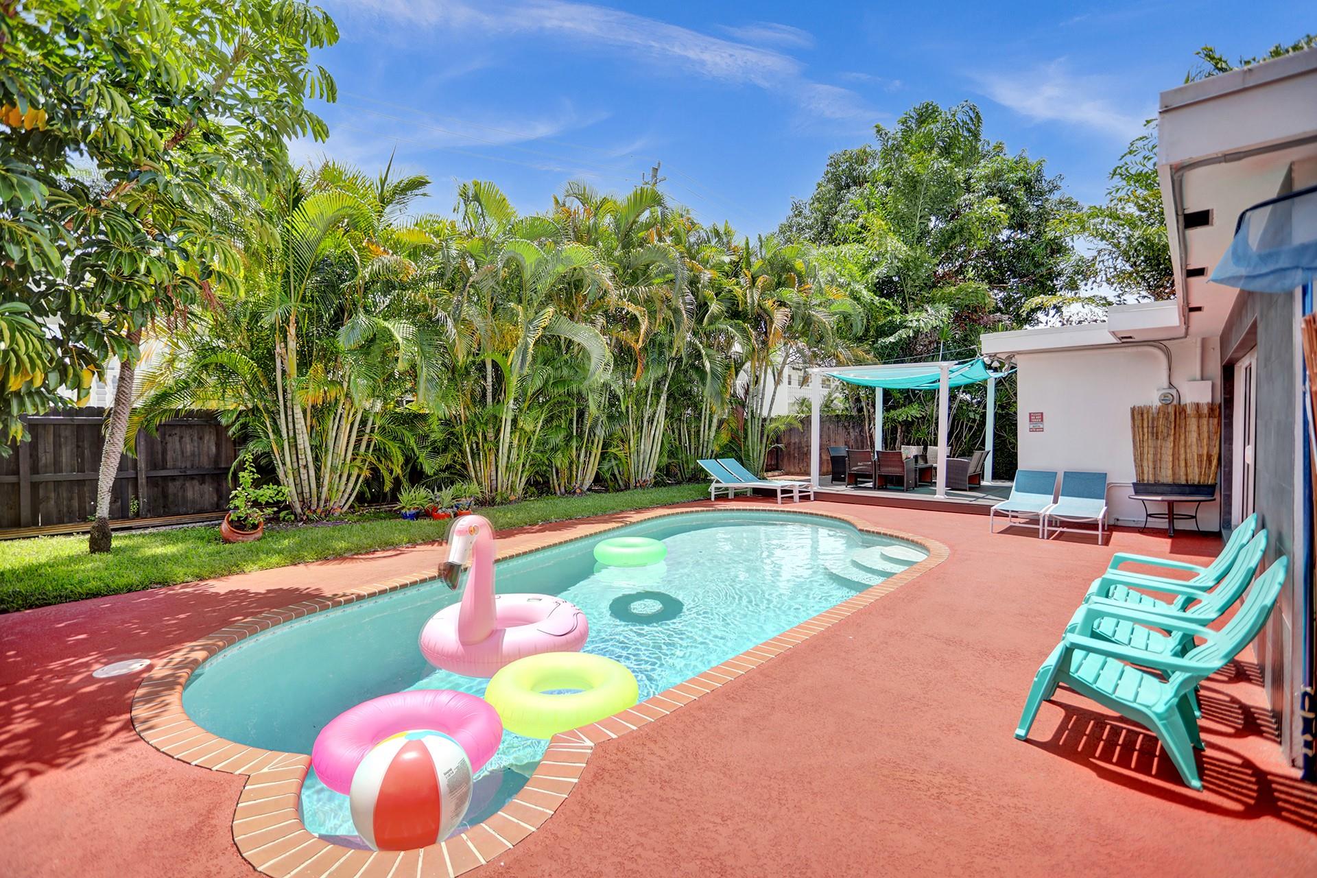 1747 N 16th Ct Hollywood FL 33020 | F10434051