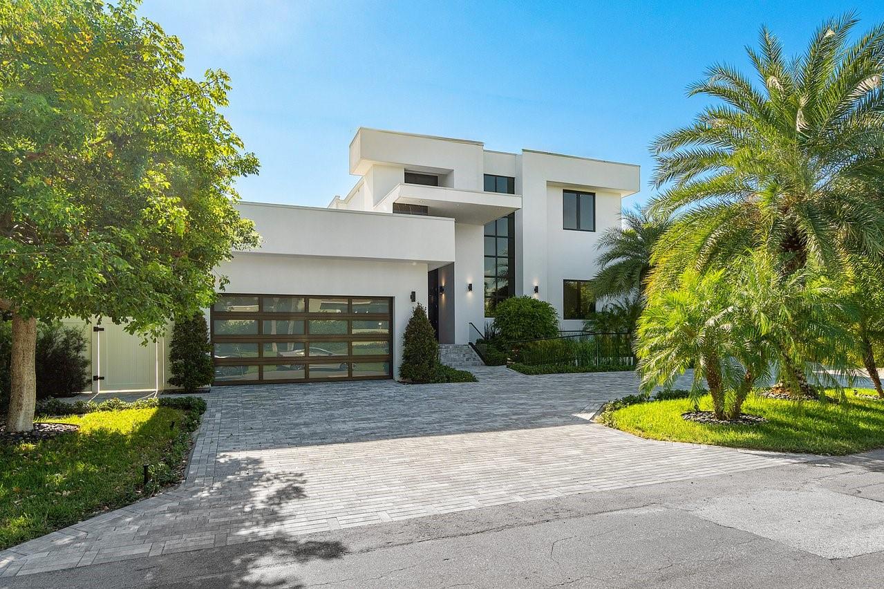 2210 Intracoastal Drive Fort Lauderdale FL 33305 | F10434171