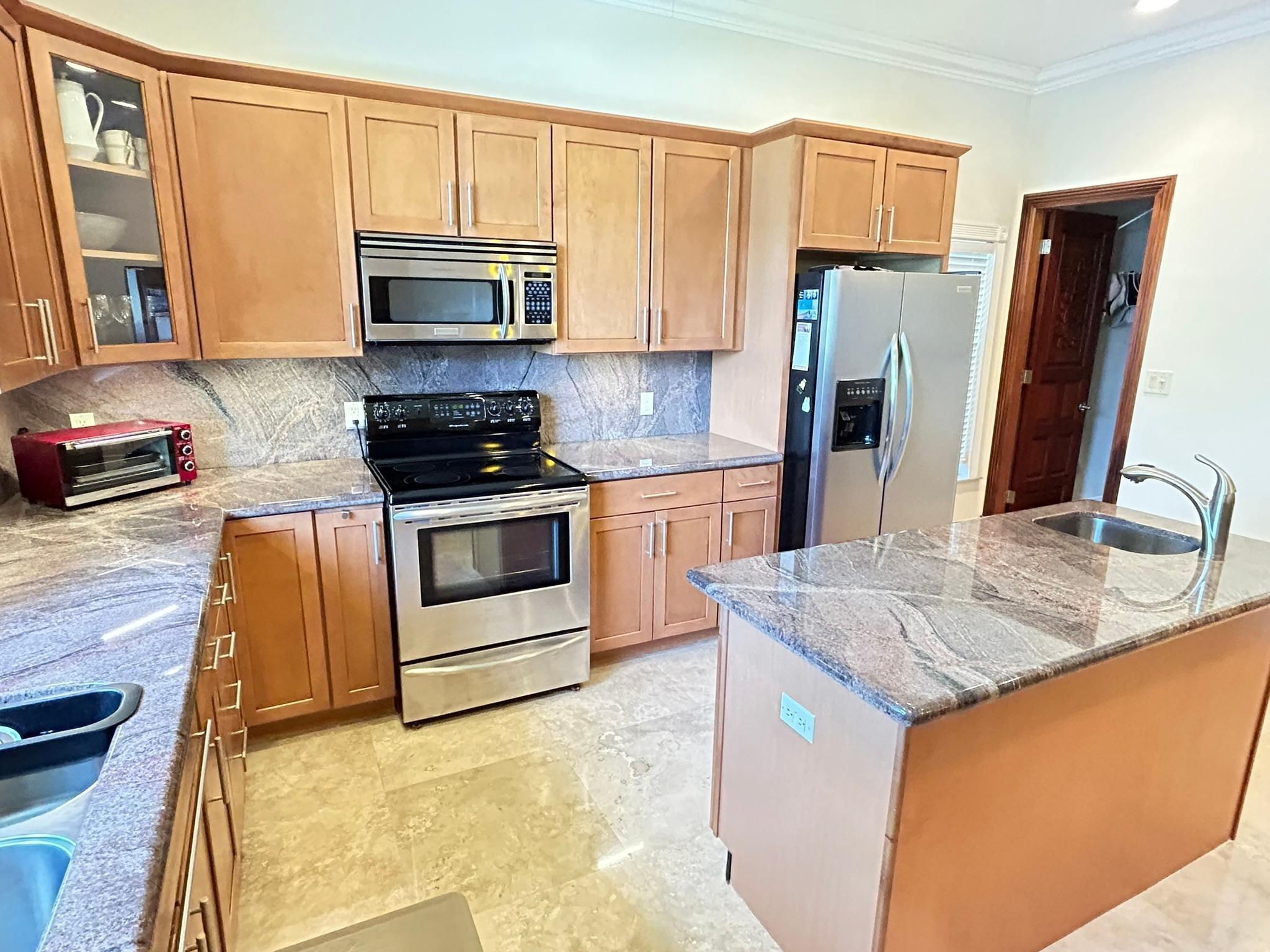 Appliances include a wine cooler