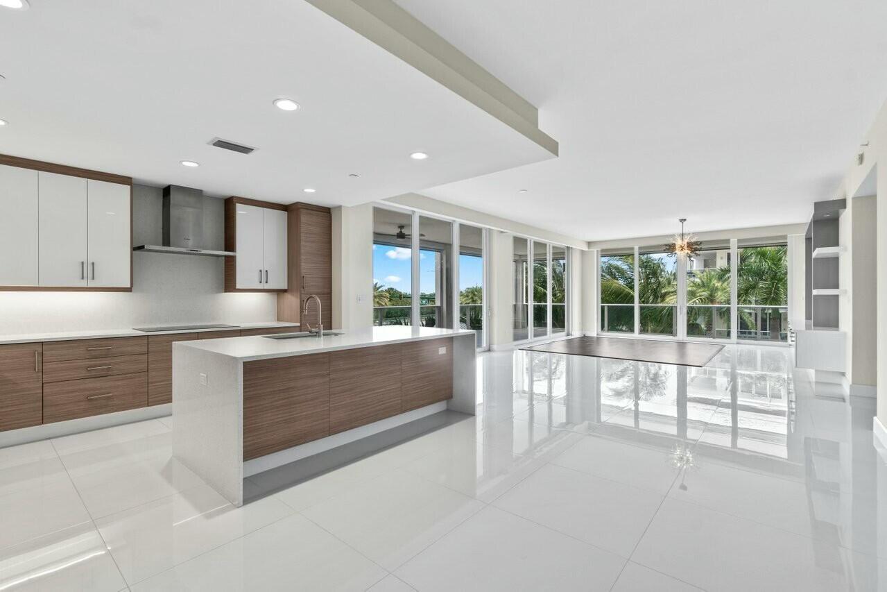 Homes for sale in Palm Beach Gardens, FL | 2720 Donald Ross Road #301, Palm Beach Gardens, FL 33410 | MLS# R10980195