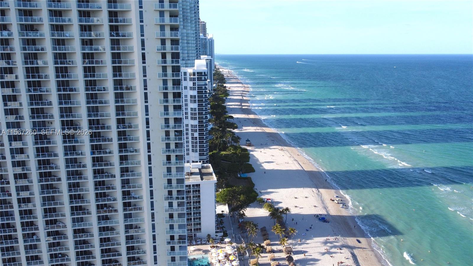 La Perla Condo