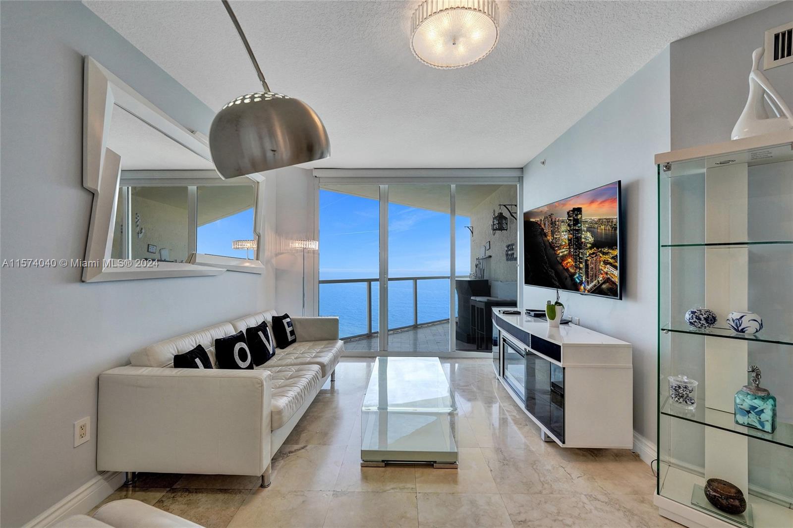Condo for Rent in Sunny Isles Beach, FL
