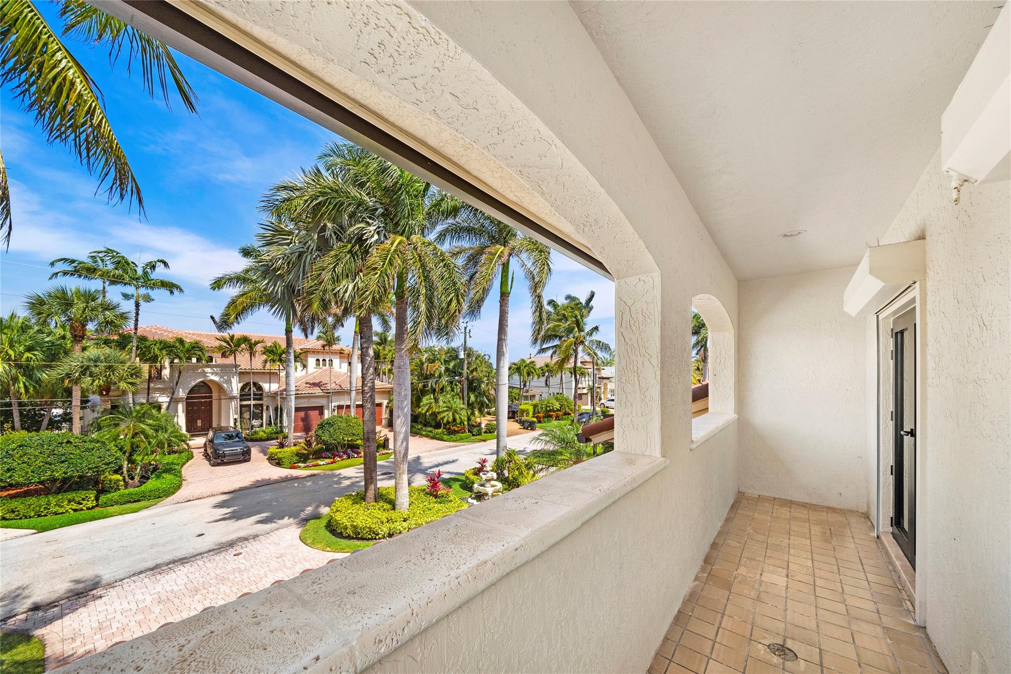 Master Bathroom Balcony