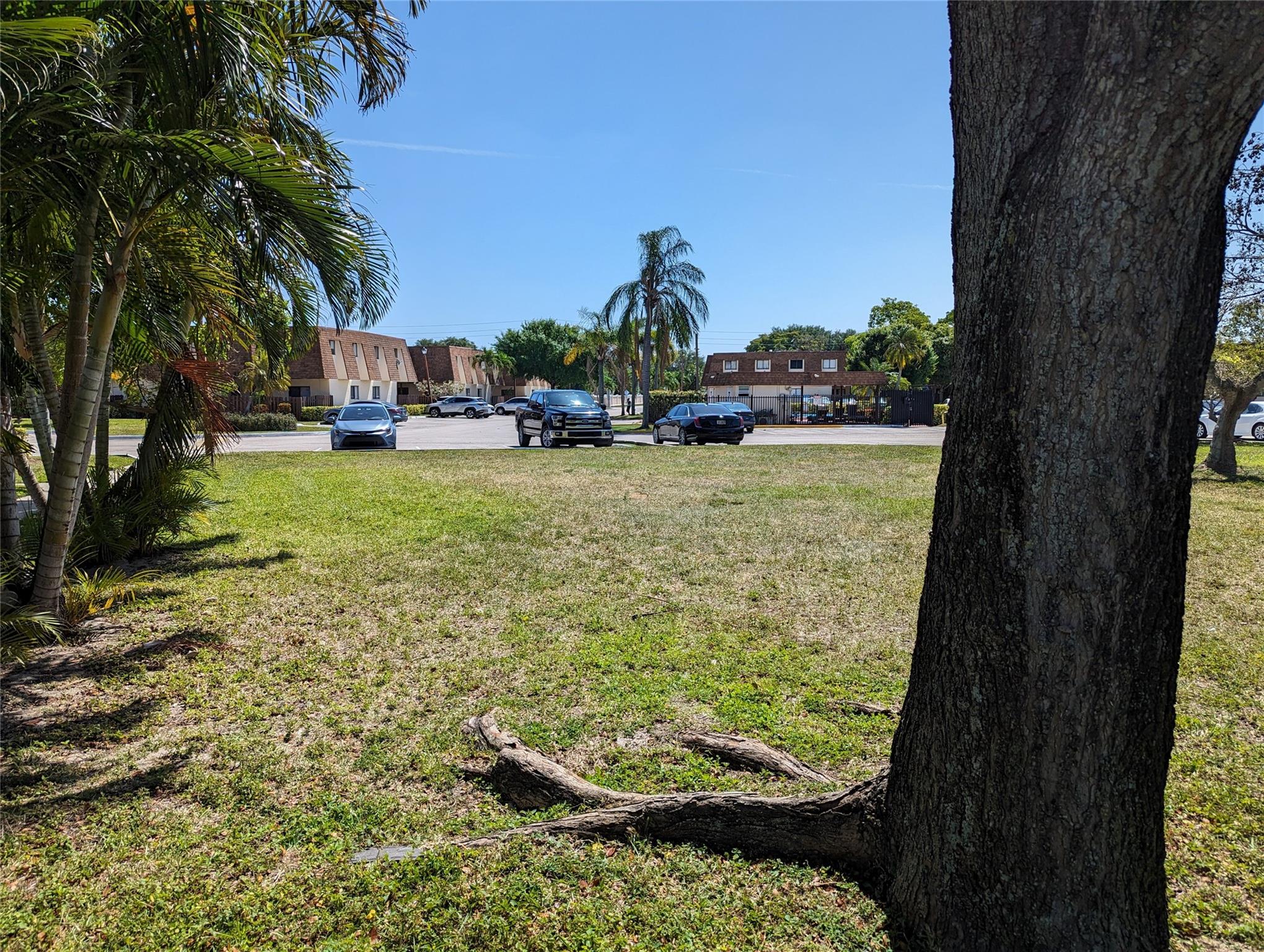 Homes for sale in North Lauderdale, FL | 136 San Remo Blvd, North Lauderdale, FL 33068 | MLS# F10436236