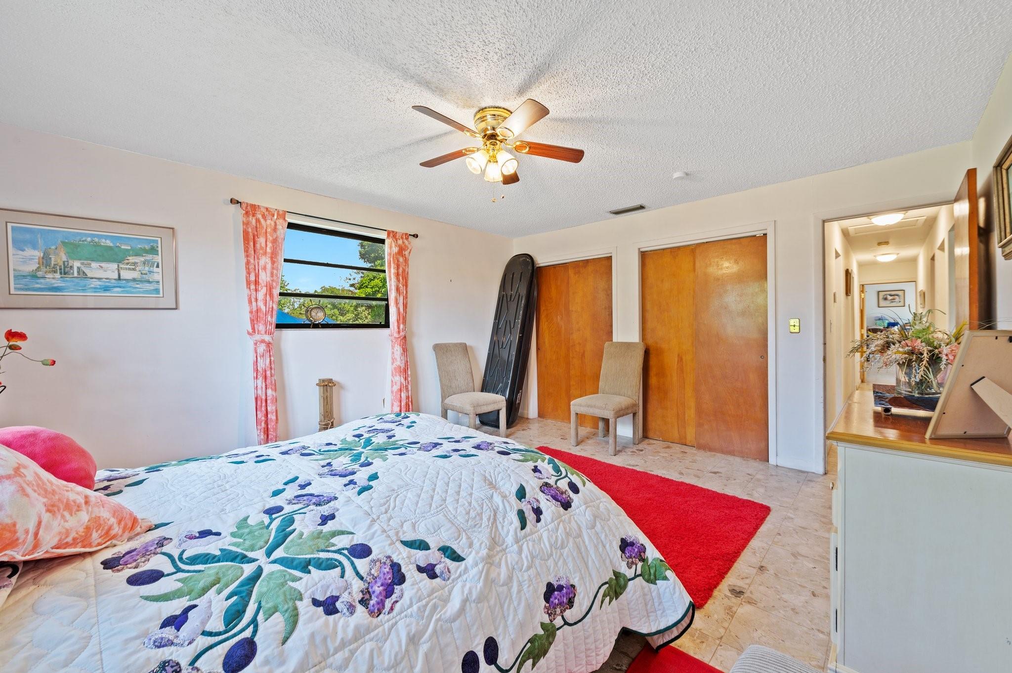 3 WINDOWS FOR EXTRA NATURAL LIGHT