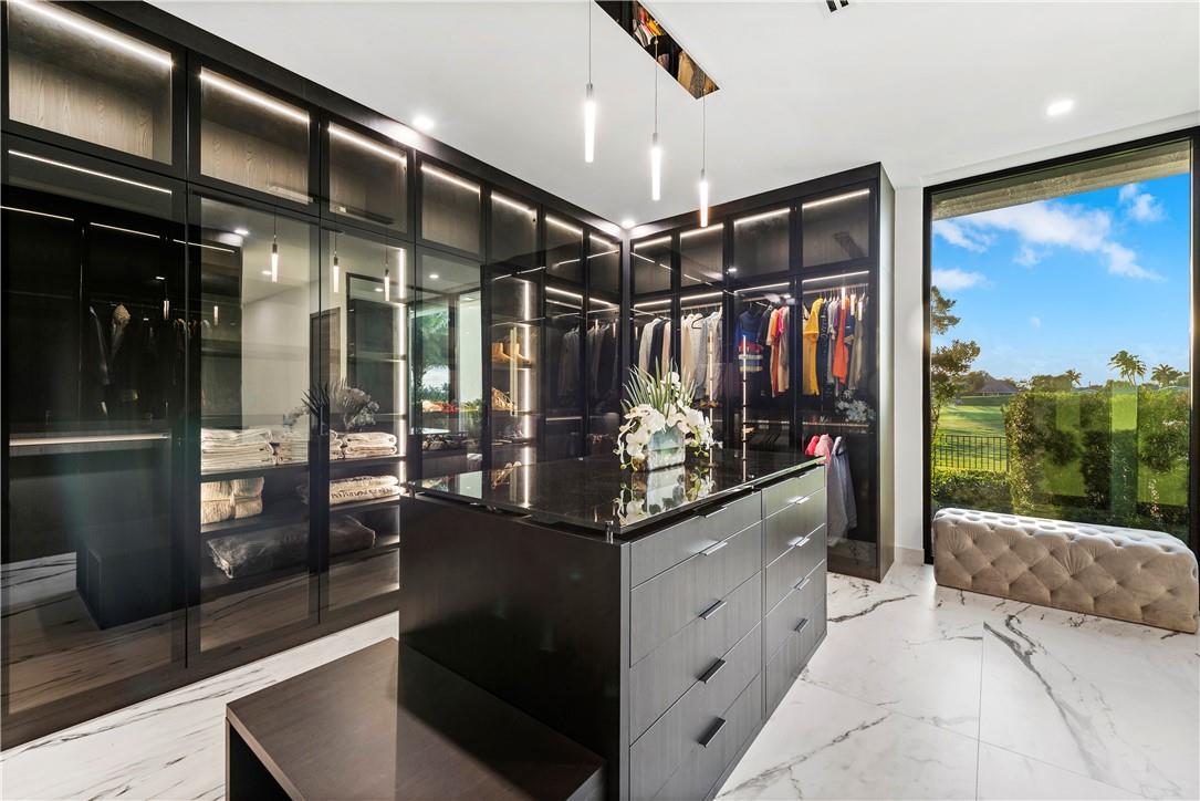 Master Bedroom Closet