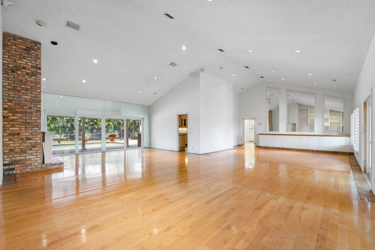 3065 St James Drive Boca Raton FL 33434 | R10982155