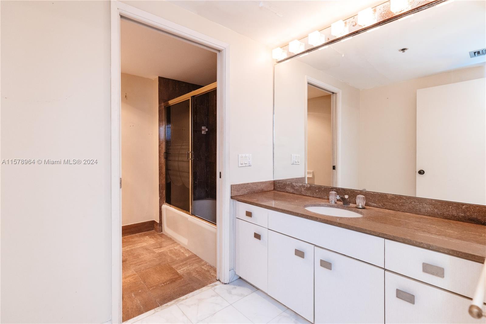 1581 Brickell Ave #1107, Miami FL 33129