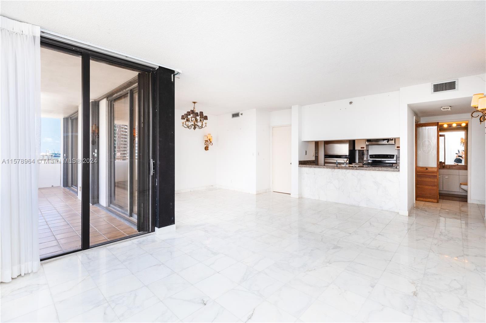 1581 Brickell Ave #1107, Miami FL 33129