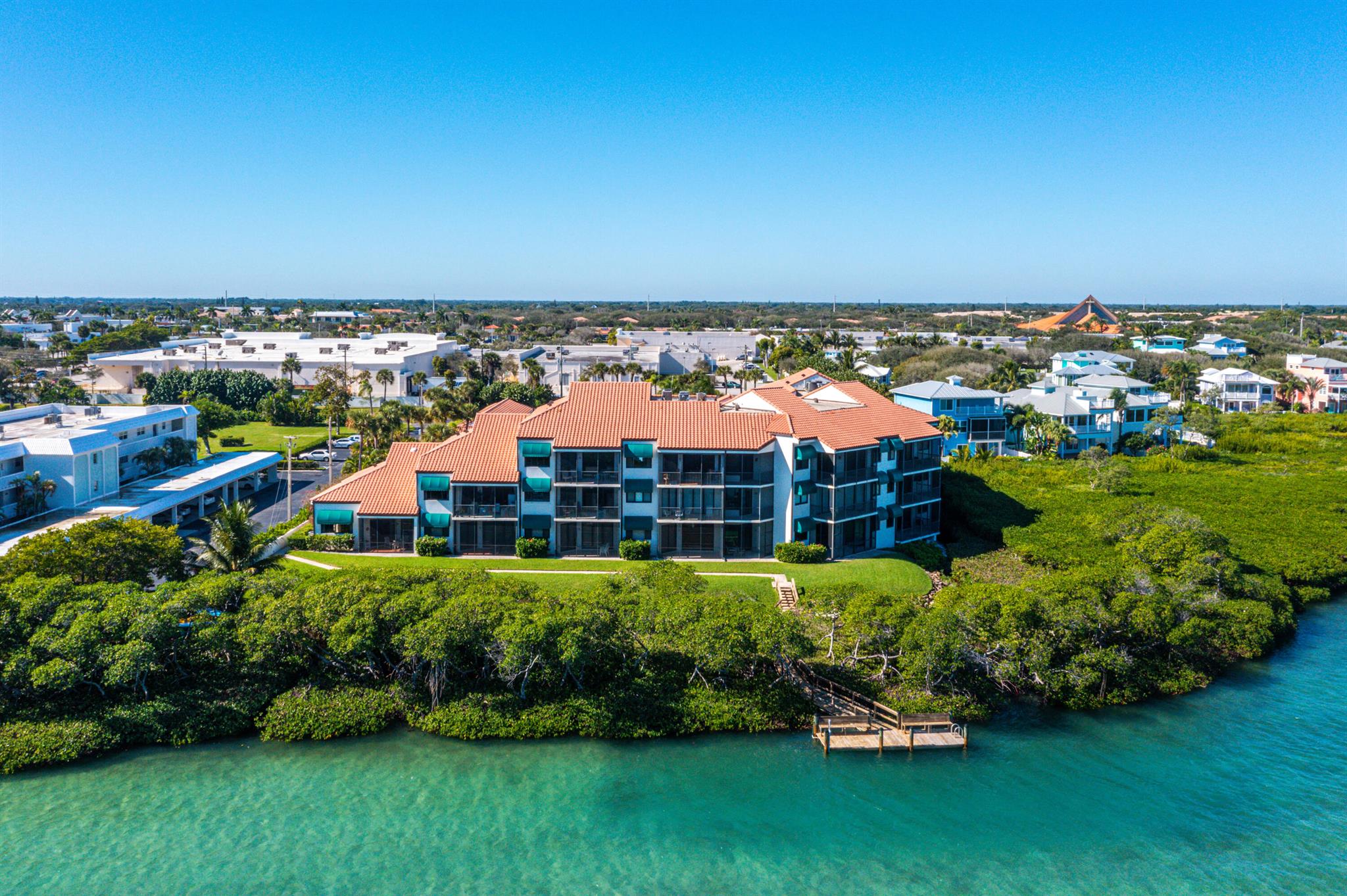 Show stopper! This beautifully renovated 2 bed 2 bath unit has ultra wide views of the Intracoastal and peeks of the Atlantic Ocean! Tequesta Cove is a small boutique community with only 24 units with resort style amenities including a pool w/ bathrooms & outdoor BBQ, Day dock, Kayak storage & Elevator. Relax on the sandbar or head across the intracoastal over to Jupiter Island and check out Coral cove park or Blowing rocks preserve. The kitchen has Granite countertops, Stainless steel appliances & Custom white cabinetry. Full size Washer/Dryer in unit. Screened Patio has Northeast exposure to enjoy morning sunrises. One covered parking space with storage closet included as well as plenty of guest parking. Minutes from Restaurants & Shopping. Highly rated Jupiter schools. All ages welcome